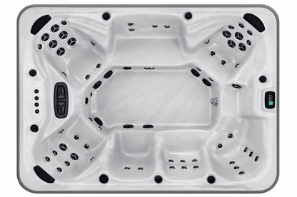 Arctic Spa Summit XL custom hot tub replacement covers for hot tub. Quality lid from The Cover Brothers.